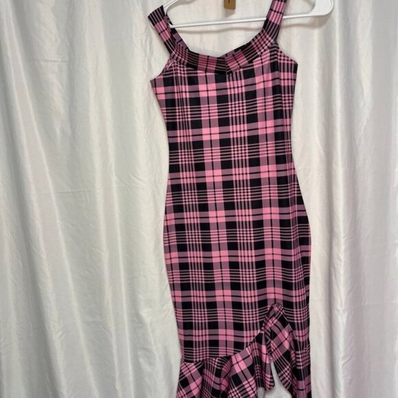 ChicMe Pink Plaid Bodycon Ruffle Hem Dress – Size S – NWOT - Picture 3 of 6